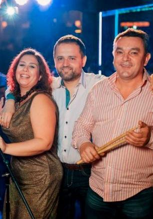 Музыкальная среда в «Атриуме»: группа «Время Московское»