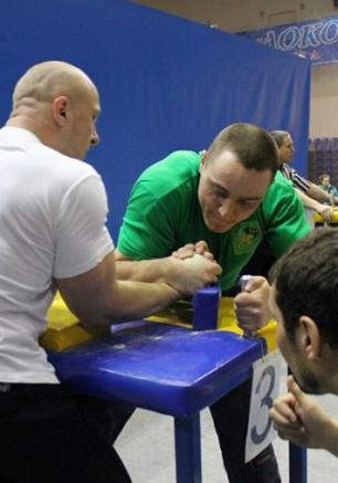 Чемпионат Украины по армрестлингу среди юниоров и юношей