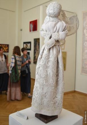 Выставка «Под сенью ангелов». Открытие