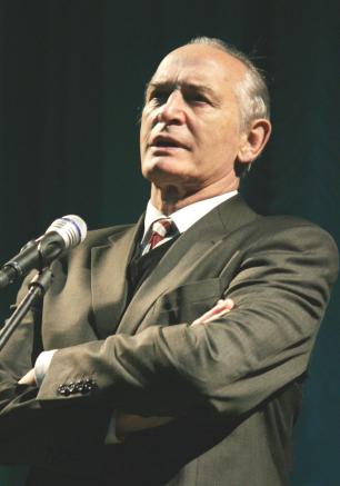 Концерт-акция Василия Ланового «Легендарный Севастополь» на площади Нахимова