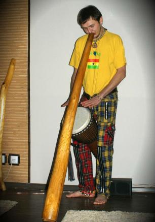 Вечер этнической музыки с группой «Цикады в Акациях» в арт-кафе «Лумумба»