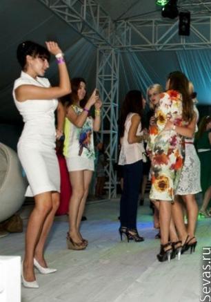 ALEX KOMA в Порт- клубе