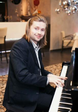 Макс Перов в ресторане «Лаванда» 