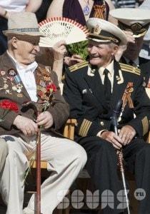 Торжественное собрание к Международному дню граждан пожилого возраста в СЦКиИ 1 октября 2013