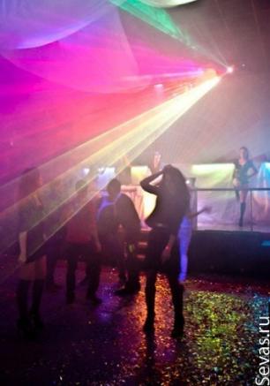 Вечеринка Old School Disco Malibu