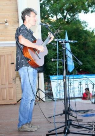 Концерт участников и гостей фестиваля авторской песни 