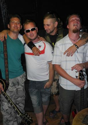 Группа «ЛабиринТ» в рок-баре «ВетеРок»