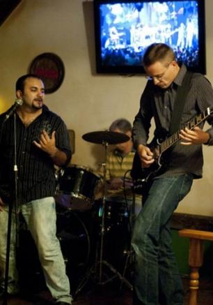 Группа Glory Road в пивном доме Praha Nova 19 апреля 2013