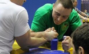 Чемпионат Украины по армрестлингу среди юниоров и юношей