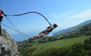 SkyLine: прыжки с верёвкой на Красном Камне 25-26 октября 2014 