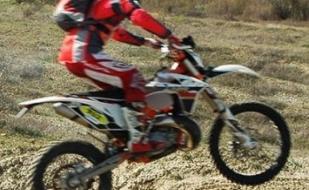 Авто-мотокросс на Сапун-горе 9 мая 2013