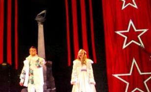 Концерт коллективов города и выступление ансамбля Черноморского флота РФ на площади Нахимова 21 марта 2014