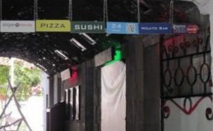 Травести-пятница в Qbar