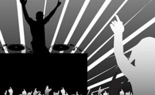 Блестящая вечеринка в арт-баре Уру-ру