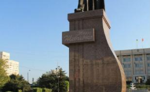 Торжественное возложение цветов к памятнику Т.Г. Шевченко ко Дню Соборности Украины 22 января 2014