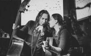 Дуэт «М-Бутик» в баре Spot