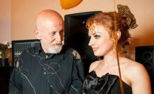 Музыкальная среда в «Атриуме»: дуэт «BB&C» 7 мая 2014
