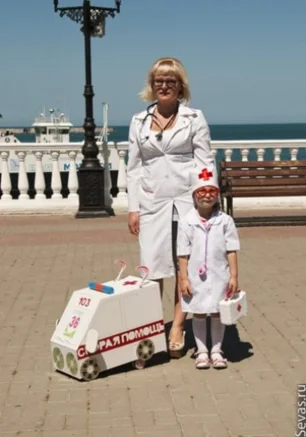 Занятие в "Школе атопии"