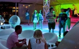 DJ USTAS в Порт-клубе