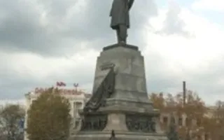 Торжественное возложение цветов к памятнику П.С. Нахимову 29 ноября 2013