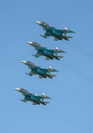 Воздушный парад в Севастополе 9 мая 2014