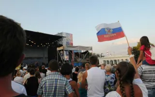 Гала-концерт, посвящённый Дню Победы, на площади Нахимова 9 мая 2014